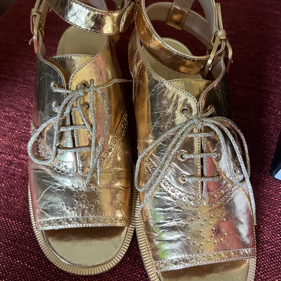 Chanel gold metallic lace up oxford sandals size 36C runway collection - Picture 5 of 5